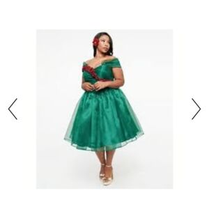 Unique Vintage Green Off-Shoulder Kids Dress